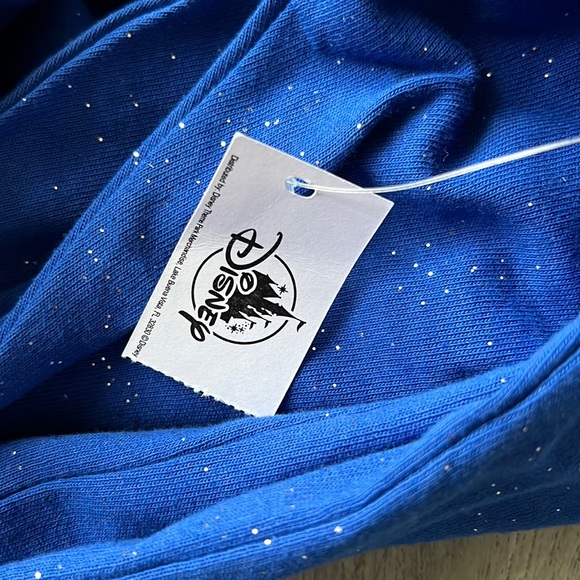 AULANI HAWAII LIMITED DISNEY JERSEY - Picture 4 of 9